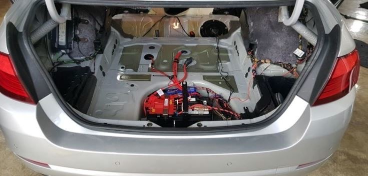 [리버스399] bmw5시리즈 실내방음 작업 시공 사진 2