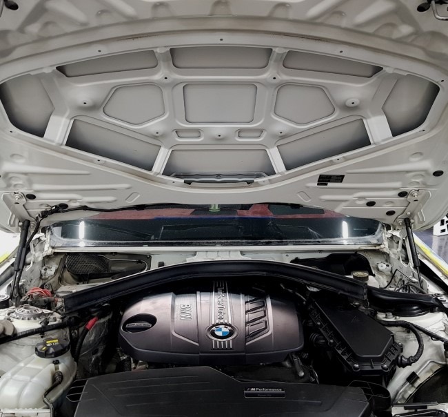 [리버스399] BMW 320D 엔진방음.휀더방음 작업 시공 사진 3