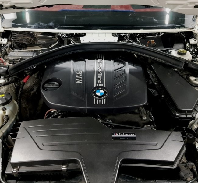 [리버스399] BMW 320D 엔진방음.휀더방음 작업 시공 사진 6