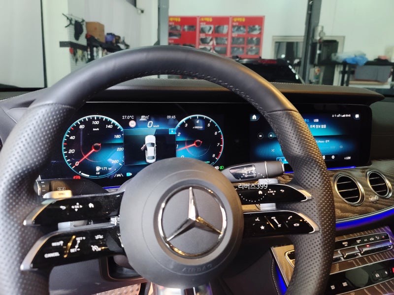 Mercedes-Benz E-class 350 풀방음 시공 사진 2