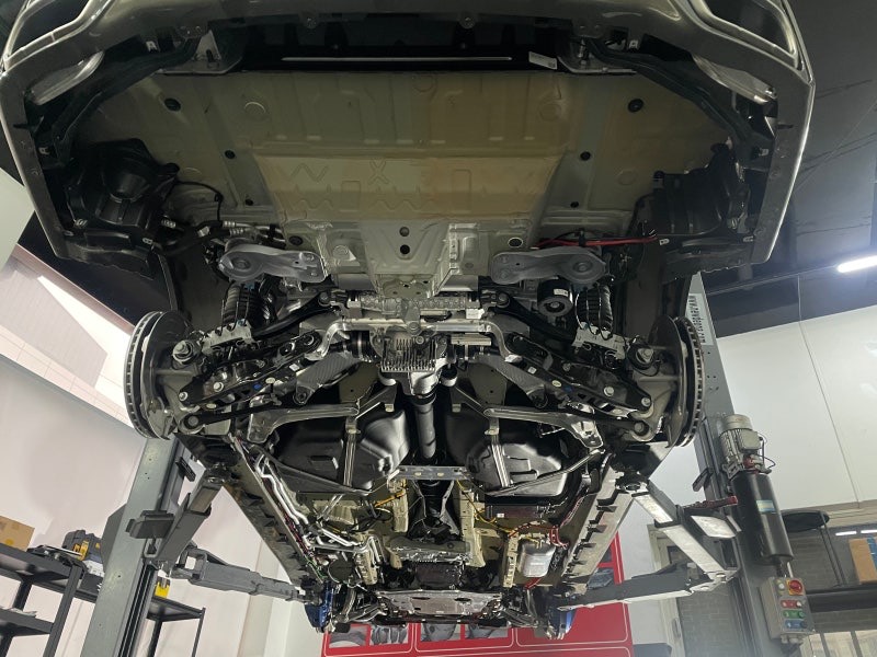 자동차 언더코팅 시공_feat.bmw x7 시공 사진 6