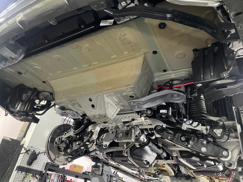 자동차 언더코팅 시공_feat.bmw x7 시공 사진 8