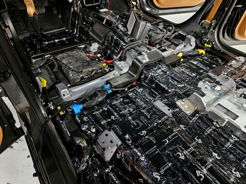 JEEP 그랜드 체로키 풀 방음과 속담 속 재밌는 과학사실 시공 사진 34