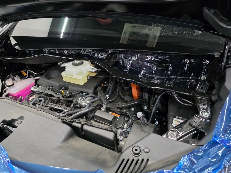 TOYOTA ALPHARD 도요타 알파드 풀 방음 + 하부 코팅 패키지 上 편 시공 사진 3