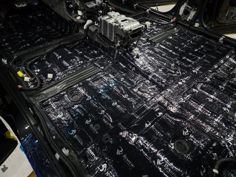 자동차 방음 시공 _ 렉서스 nx300편 시공 사진 34